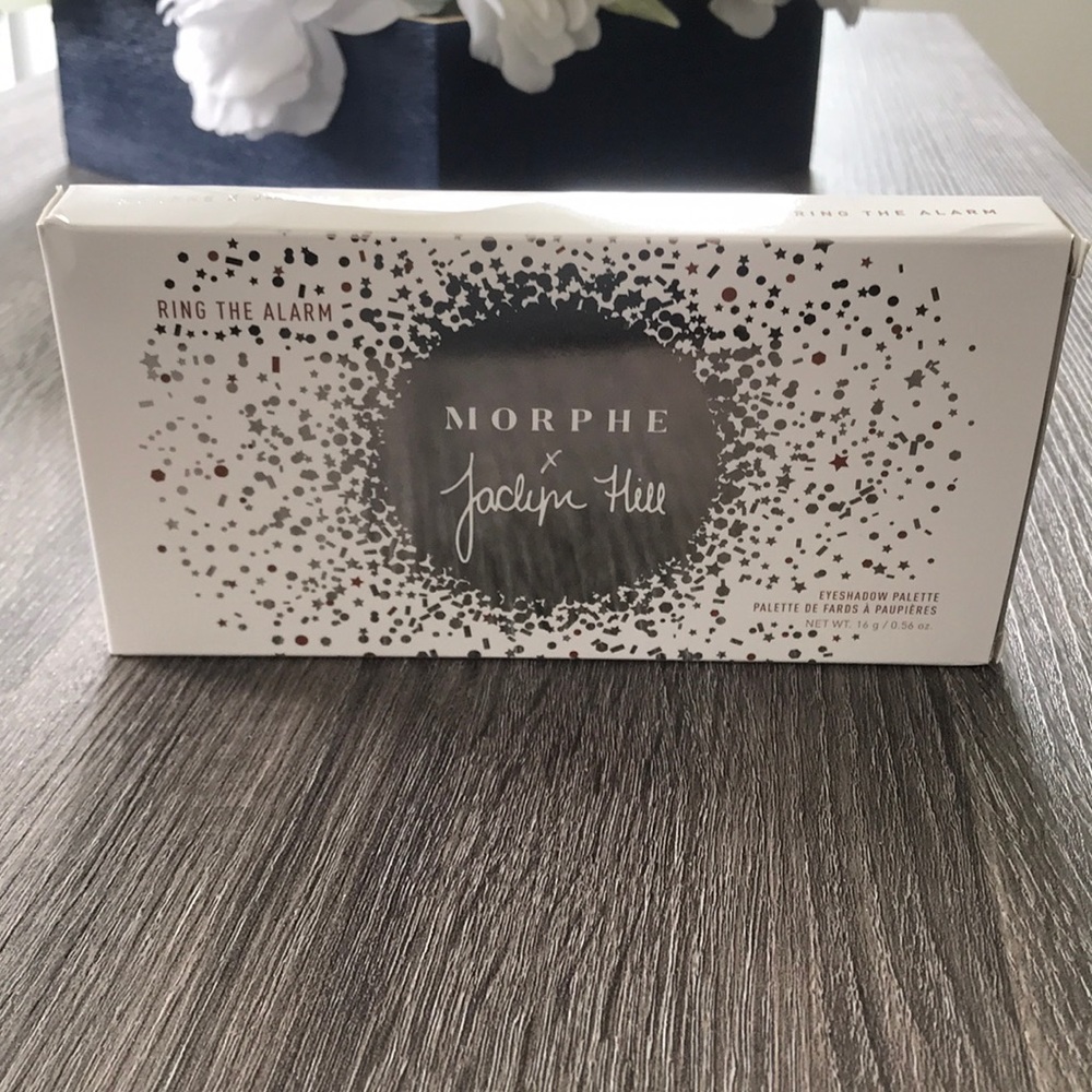 Jaclyn Hill Ring the Alarm eyeshadow palette